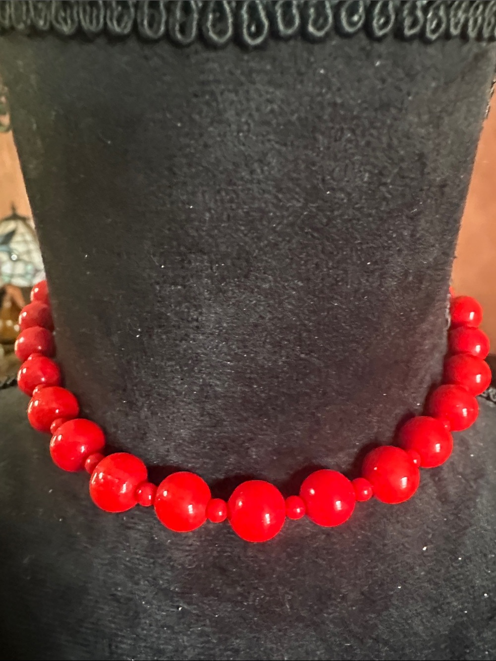 Vintage Bold Red Bead Choker Necklace - Women Jewelry